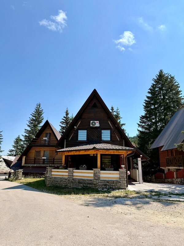 Endži V&S Halal-friendly cottage Vlašić 3 rooms