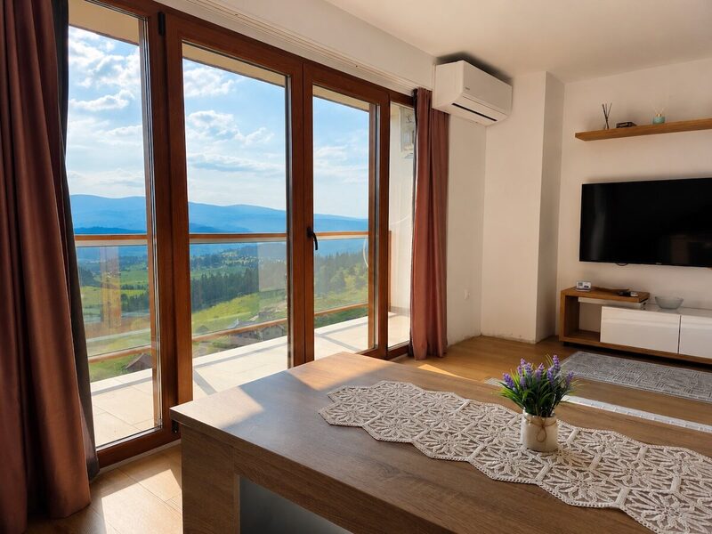 Vlasic Panoramic Apartment 11